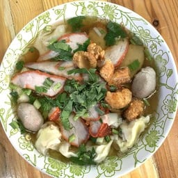 ก๋วยเตี๋ยวป๊อกๆ เจ๊วิ เจ้าเก่า