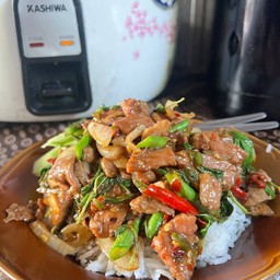 กะเพราเนื้อ