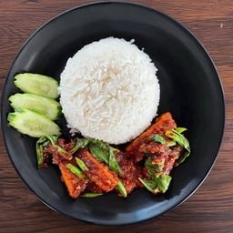 ข้าวพริกแกง