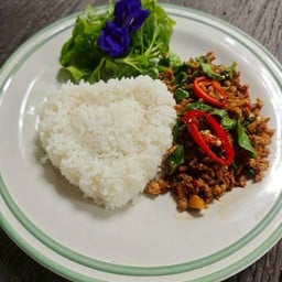 ข้าวกะเพราหมูสับ