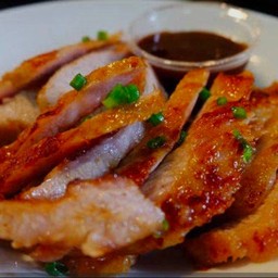 คอหมูย่าง