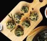 Rice ball with Seaweed ข้าวยำสาหร่าย