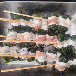 สาหร่ายวากาเมะพันสามชั้น