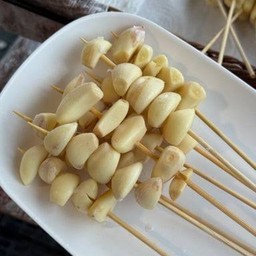 กระเทียมกลีบใหญ่