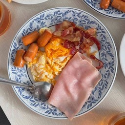 ไข่กวน 1 ฟอง + 3 ท็อปปิ้ง