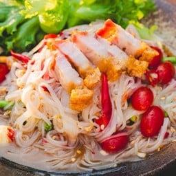 ตำเส้นเล็กหมูยอ+หมูกรอบ