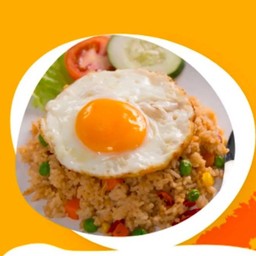 ข้าวผัด หมู/ไก่