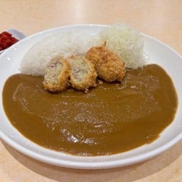 แกงกะหรี่ โคร๊อกเกะมันฝรั่ง Potato Croquette (Korokke) Curry