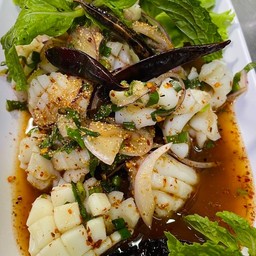 ลาบปลาหมึก