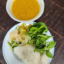 ขนมจีนน้ำยาใต้