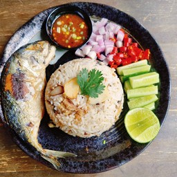 ข้าวผัดปลาทู