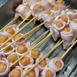 สามชั้นพันมินิคอกเทล