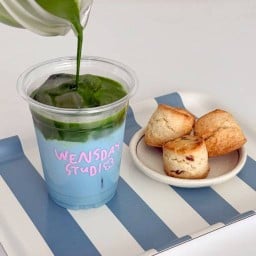 Wensday Matcha Cafe -