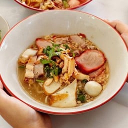 ร้านบะหมี่ก้วง 2