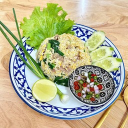 ข้าวผัดหมูหมัก