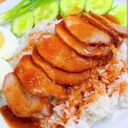 ข้าวหมูแดง