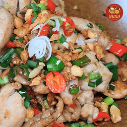 คั่วพริกเกลือไก่ชิ้น (เป็นกับ)