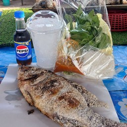 ปลาเผาเซทสุดคุ้ม