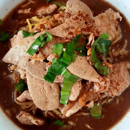 กว๋ยเตี๋ยวหมูน้ำตก