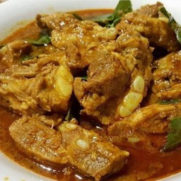 แกงคั่วกระดูกหมูอ่อน