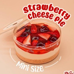 #Mini Strawberry Cheese Pie
