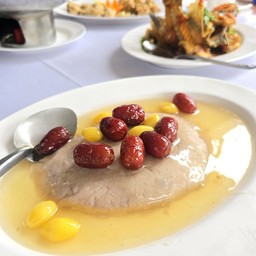 โอนี่ แปะก๋วย