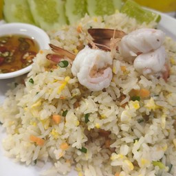 ข้าวผัดกุ้ง กลาง