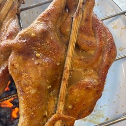 ไก่ย่างเขาสวนกวางครึ่งตัว