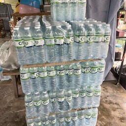 น้ำแบบแพ็ค (ขวดขนาดกลาง 600 มิลลิลิตร)