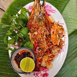 พล่ากุ้งย่าง