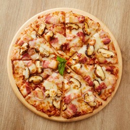 พิซซ่าเบคอนและเห็ด