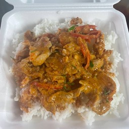 ข้าวพะแนงหมู