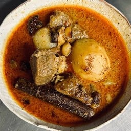 มัสมั่นเนื้อ Brisket หรือ ไก่