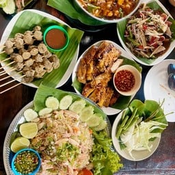 บังแอ ตำแซ่บ ณ หาดใหญ่ใน