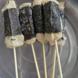 กุ้งพันสาหร่าย