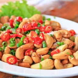 เม็ดมะม่วงทอด