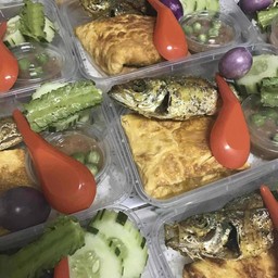 ข้าวปลาดทอดน้ำพริก