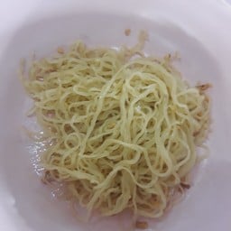 บะหมี่ลวก 1 ก้อน