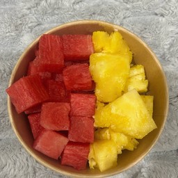 Fruit Lab ผลไม้สดพร้อมทาน (กองปราบ)