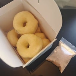 คินุ ซินนามอน แยกผงโรย ทั้ง 8 ชิ้น