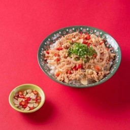 แหนมหมู (Sour Pork) ราคานี้ไม่รวมไข่