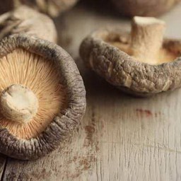 เห็ดหอม 50 กรัม