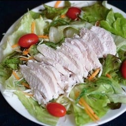 สลัดอกไก่นุ่ม