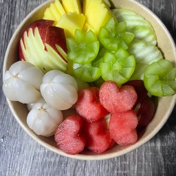 ผลไม้รวมที่ร้านมี เต็มกล่อง