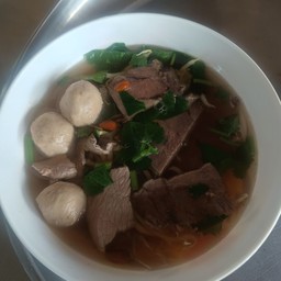 ก๋วยเตี๋ยวเนื้อตุ๋นยาจีน สด ชิ้น เปื่อย