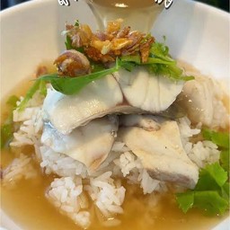 ข้าวต้มทรงเครื่อง