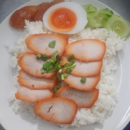 ข้าวหมูแดง