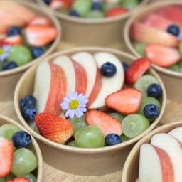 แอปเปิ้ล, องุ่น,สตอเบอรี่,บลูเบอร์รี่