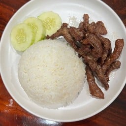 ข้าวเนื้อทอดแดดเดียว