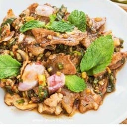 ข้าวราด น้ำตก